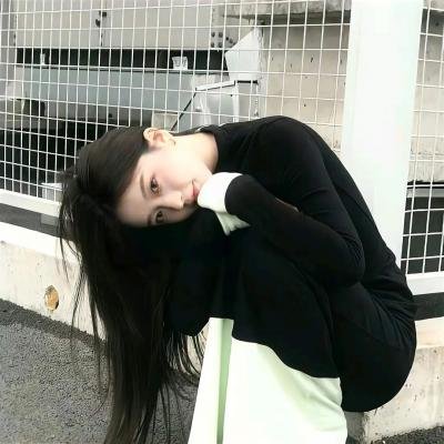 春色无边满绿波